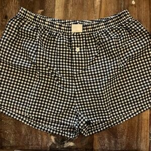 black & white plaid boxer shorts